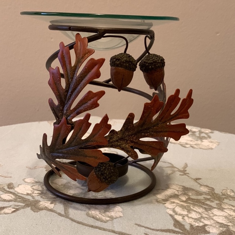 Partylite Falling Leaves Fragrance Wamer
